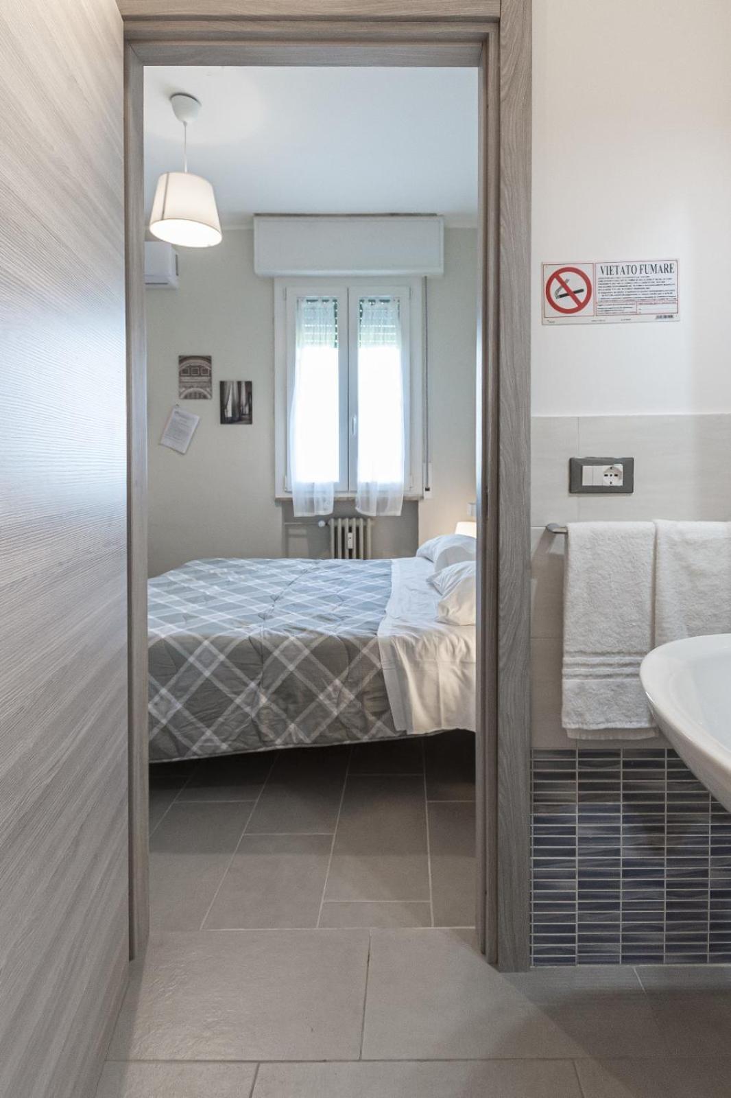Room Del Parco Reggio nell'Emilia Esterno foto